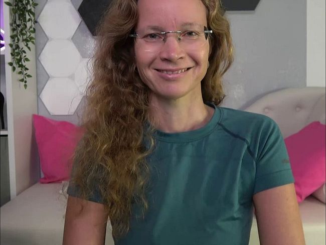 AnnikaRose Porno Video: Camelteo Slips