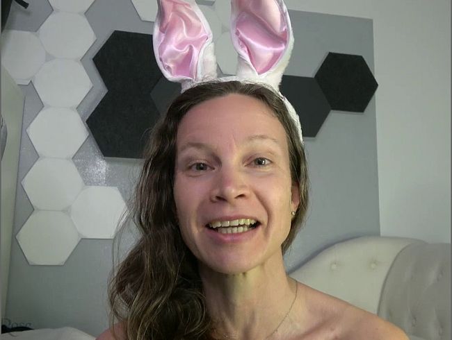 AnnikaRose Porno Video: Eiersuche! Mist! Hab nur meine sa*tmusc**!