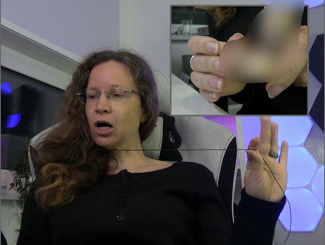 AnnikaRose Porno Video: Ich binde deinen schw**z ab!